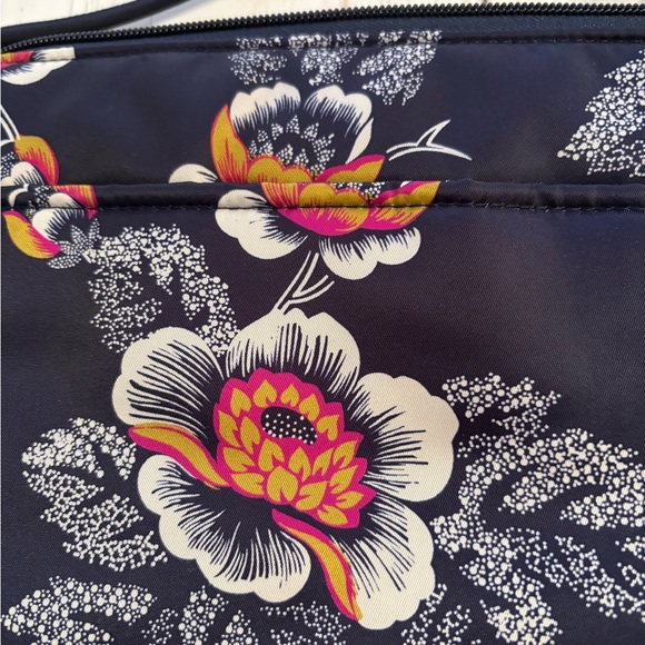 Vera Bradley Seurat Floral Crossbody - Picture 3 of 8